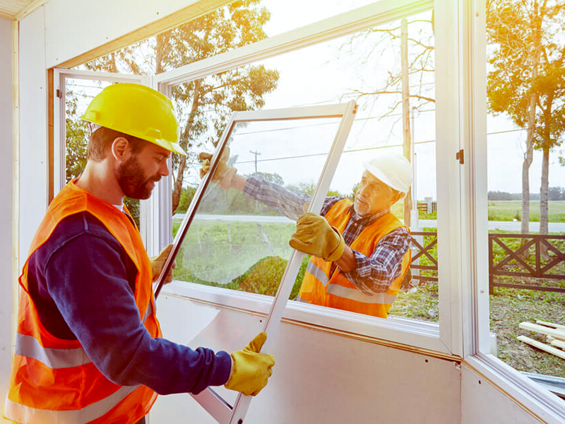 Pourquoi confier vos travaux à un vitrier professionnel ?